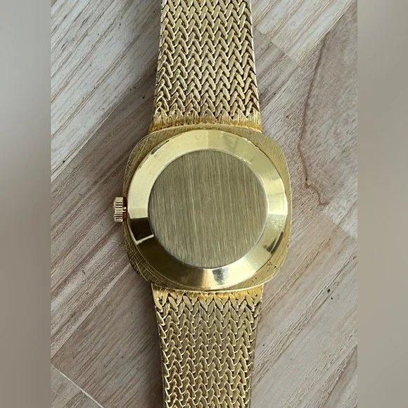 Geneva Electra Diamond Ladies Watch Gold Tone Weave Bracelet  display picture 1